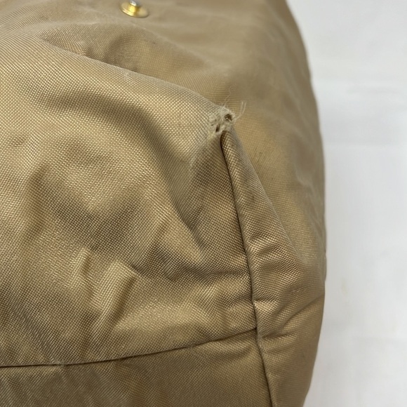 Longchamp Medium Le Pliage Nylon Shoulder Tote Bag - Picture 6 of 16